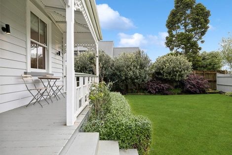 Photo of property in 2/93 Harris Street, Pukekohe, 2120