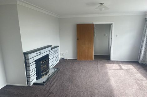 Photo of property in 42 Awanui Street, Merrilands, New Plymouth, 4312