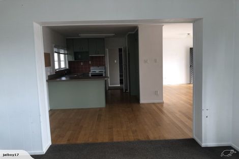 Photo of property in 21 Cochrane Street, Fairy Springs, Rotorua, 3015