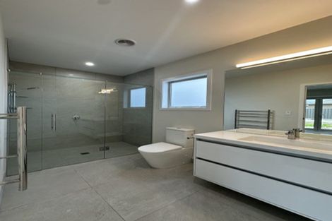 Photo of property in 11 Cassin Place, Taradale, Napier, 4112