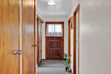 Photo of property in 25 Waihi Road, Hawera, 4610