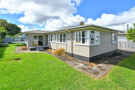 Photo of property in 14 Orion Street, Papakura, 2110