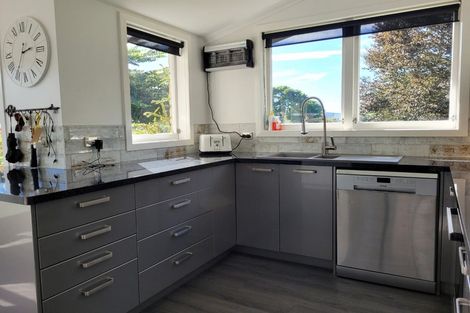 Photo of property in 195 Park Road, Parkvale, Carterton, 5792