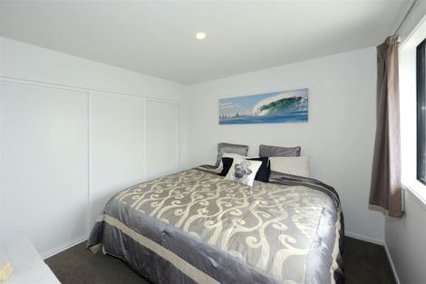 Photo of property in 174a Bowhill Road, New Brighton, Christchurch, 8083