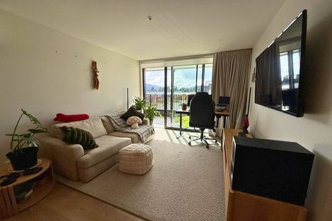 Photo of property in 4/7 Northlake Drive, Wanaka, 9305