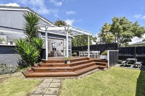 Photo of property in 105b Taylor Road, Mangere Bridge, Auckland, 2022