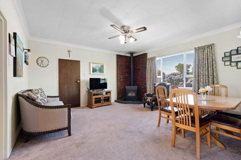 Photo of property in 146 Seaward Road, Edendale, 9825