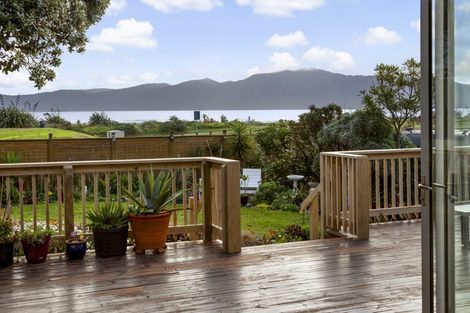 Photo of property in 55 Marine Parade, Paraparaumu Beach, Paraparaumu, 5032