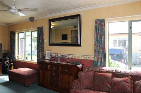Photo of property in 16 Maitland Street, Strathern, Invercargill, 9812
