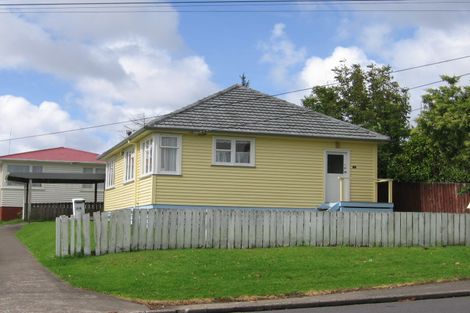 Photo of property in 1/159 Rathgar Road, Henderson, Auckland, 0610