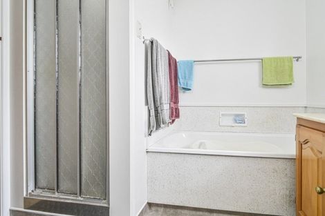 Photo of property in 205 Riverslea Road North, Parkvale, Hastings, 4122