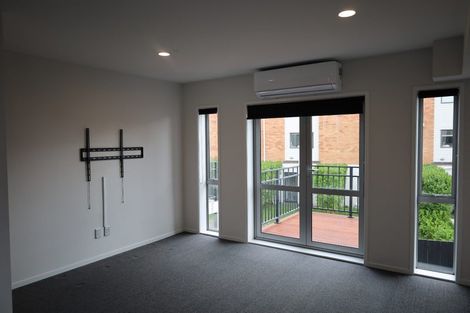 Photo of property in 60 Niu Lane, Te Atatu South, Auckland, 0610