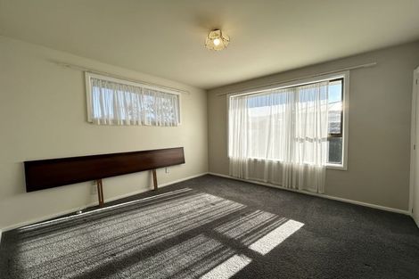 Photo of property in 64 Oriana Crescent, Hornby, Christchurch, 8042