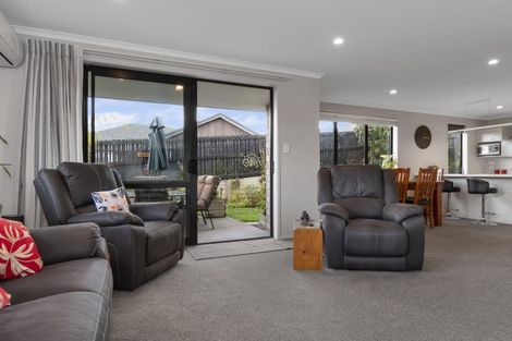 Photo of property in 6 Traverse Lane, Omokoroa, 3114