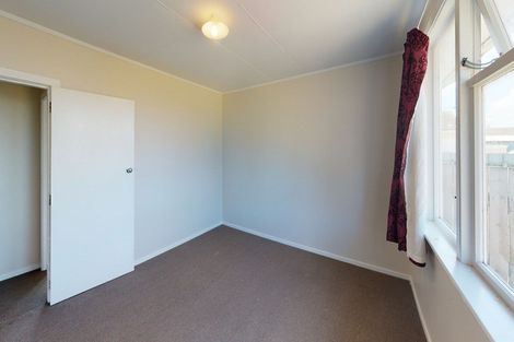 Photo of property in 60-62 Titoki Street, Castlecliff, Whanganui, 4501