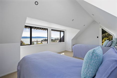 Photo of property in 2 The Cliffs, Britannia Heights, Nelson, 7010