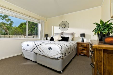 Photo of property in 1/24 Woodglen Road, Glen Eden, Auckland, 0602