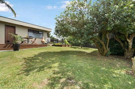 Photo of property in 180 Royal Road, Massey, Auckland, 0614