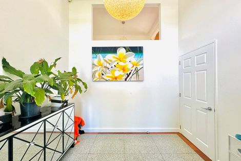 Photo of property in 89 Glendhu Road, Bayview, Auckland, 0629