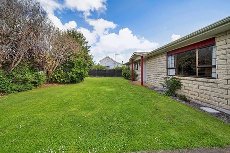 Photo of property in 10 Fitzroy Street, Normanby, Hawera, 4614