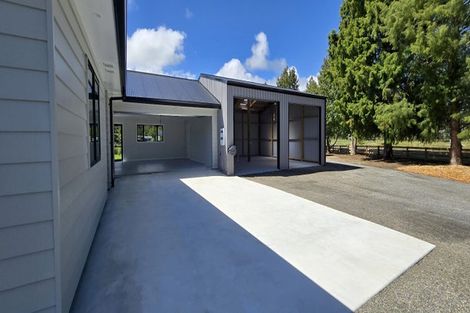 Photo of property in 566 Kara Road, Maungatapere, 0179