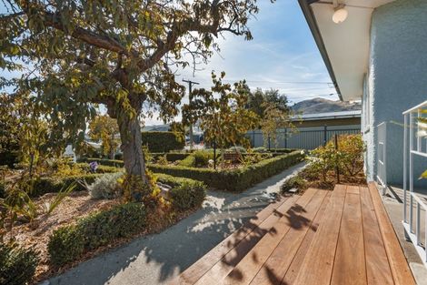 Photo of property in 30 Donegal Street, Cromwell, 9310