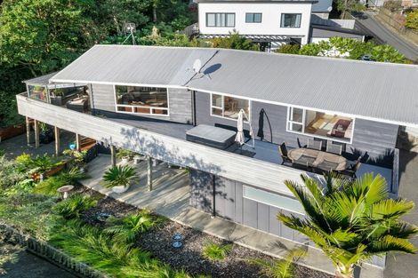 Photo of property in 212 Whites Line East, Waiwhetu, Lower Hutt, 5010