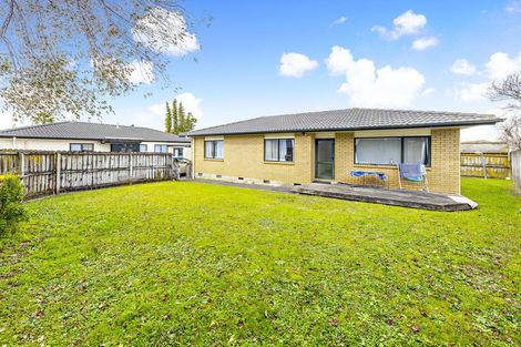 Photo of property in 2/32 Limond Street, Randwick Park, Auckland, 2105