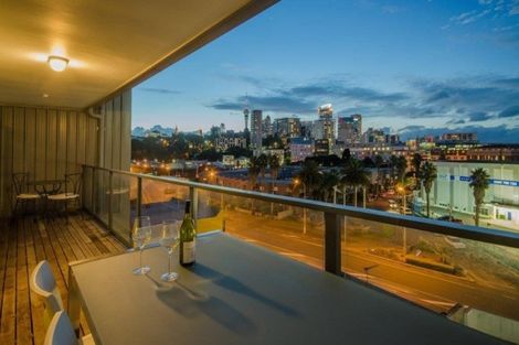 Photo of property in 2d/10 Augustus Terrace, Parnell, Auckland, 1052