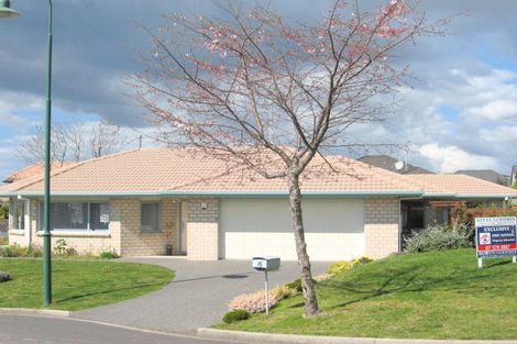 Photo of property in 16 Brodie Place, Bethlehem, Tauranga, 3110