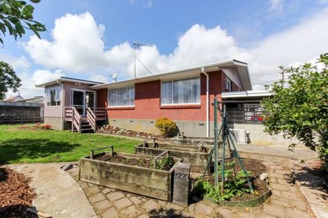Photo of property in 4 Parsons Street, Vogeltown, New Plymouth, 4310