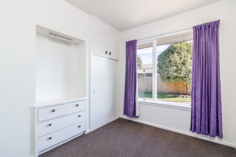 Photo of property in 316 Memorial Avenue, Burnside, Christchurch, 8053