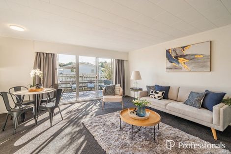 Photo of property in 180 Major Drive, Kelson, Lower Hutt, 5010