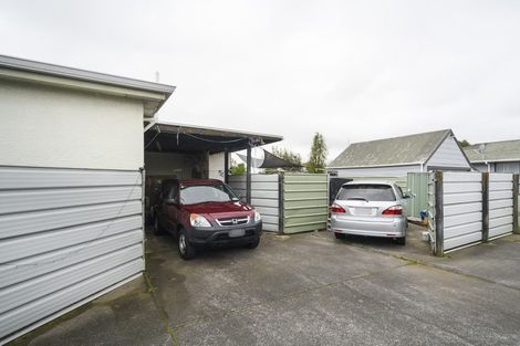 Photo of property in 11 Botanical Road, Takaro, Palmerston North, 4412