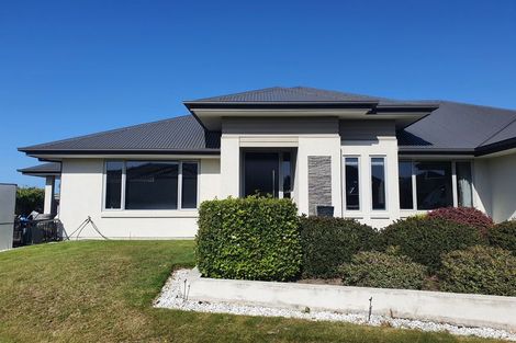 Photo of property in 14 Jacques Way, Yaldhurst, Christchurch, 8042