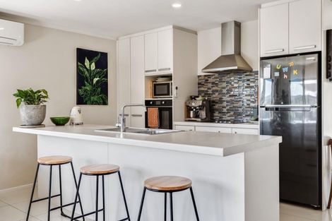 Photo of property in 38 Daniel Parade, Mangawhai, Wellsford, 0975