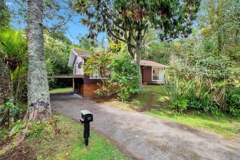 Photo of property in 18 Ngaio Road, Titirangi, Auckland, 0604