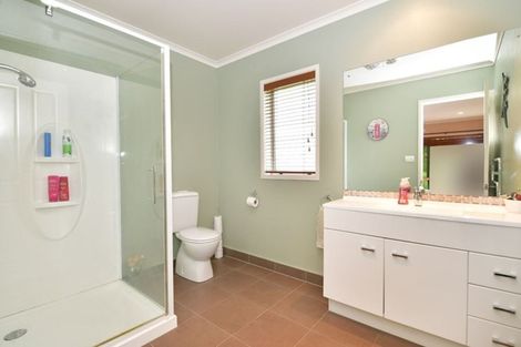 Photo of property in 52 Puhoi Road, Puhoi, Warkworth, 0994