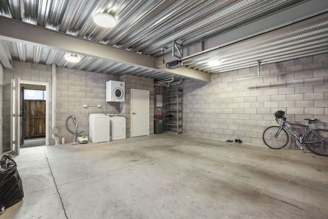 Photo of property in 5/7 Vialou Street, Hamilton Central, Hamilton, 3204