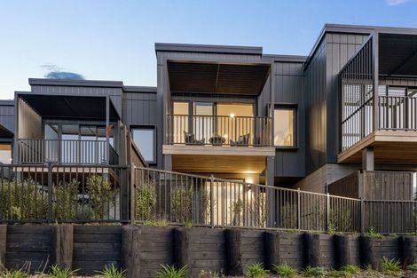 Photo of property in 9 Brolly Lane, Hobsonville, Auckland, 0616