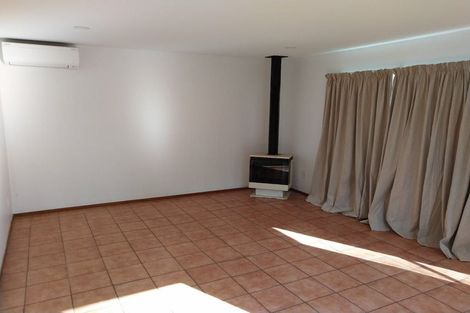 Photo of property in 434a Linwood Avenue, Bromley, Christchurch, 8062