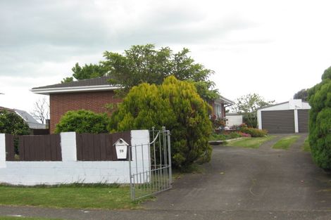 Photo of property in 19 John Walker Drive, Manurewa, Auckland, 2102