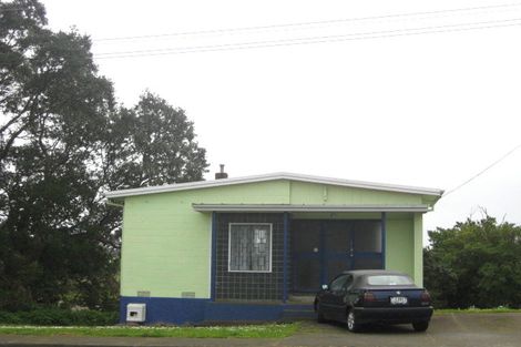 Photo of property in 40 Breakwater Road, Moturoa, New Plymouth, 4310