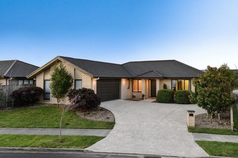 Photo of property in 14 Trauzer Place, Flagstaff, Hamilton, 3210