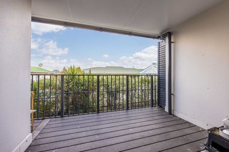 Photo of property in 2p/1 Wadier Place, Henderson, Auckland, 0610