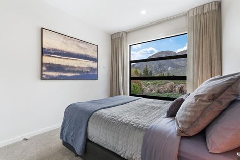 Photo of property in 23 Alps View Place, Lake Hayes, Queenstown, 9304