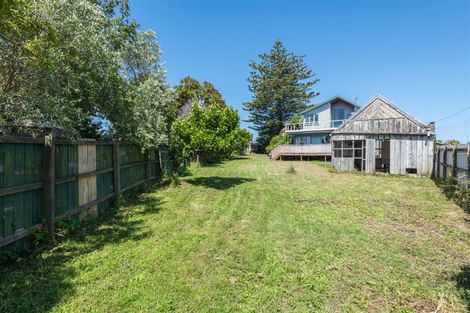 Photo of property in 4 Brandon Road, Glen Eden, Auckland, 0602