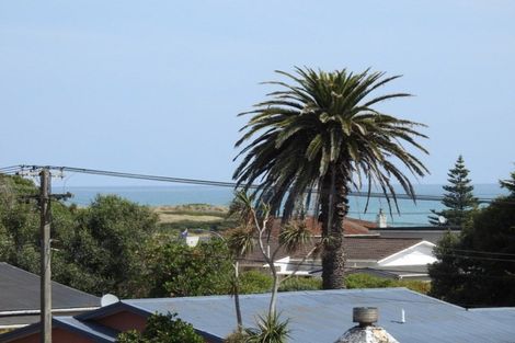 Photo of property in 128 Cornfoot Street, Castlecliff, Whanganui, 4501