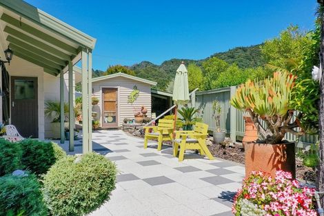 Photo of property in 24 Nesbitt Street, Matata, Whakatane, 3194