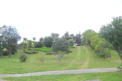 Photo of property in 2 Sea Crest Place, Bowentown, Waihi Beach, 3177